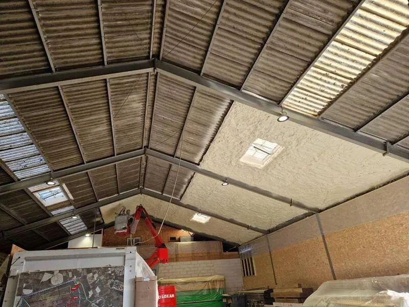 Isolation projetée en cours